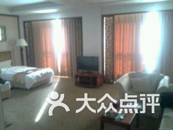 零點(diǎn)快捷旅館中醫(yī)藥大學(xué)店周邊生活指南 住宿、食品、茶酒全解析