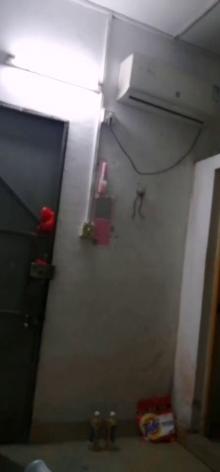 小工廠打工者的住宿環(huán)境 生存空間里的真實(shí)寫照